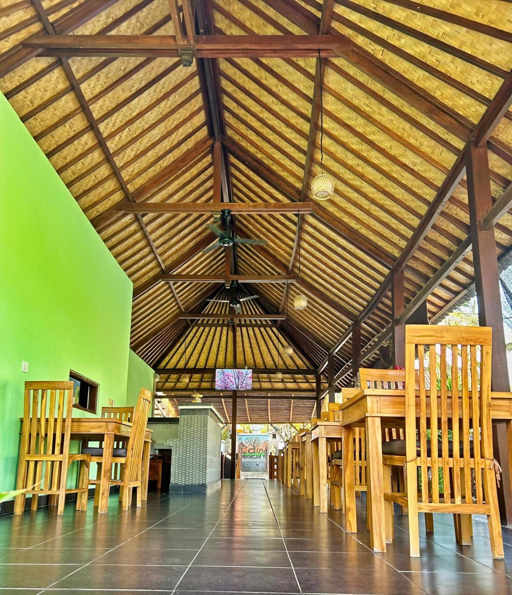 Island Garden Huts Lembongan Bed & Breakfast Exterior photo